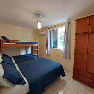 Apartamento Aconchego Da Prainha Dois Quartos, Ar Condicionado, Wifi , Duas Vagas De Garagem, Arraial do Cabo